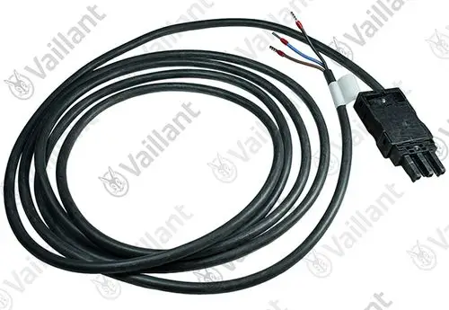 Vaillant Kabel mit mehreren elektrischen Leitungen, durchgeführt in schwarzer Isolierung, mit einem Stecker am Ende für elektrische Verbindungen.